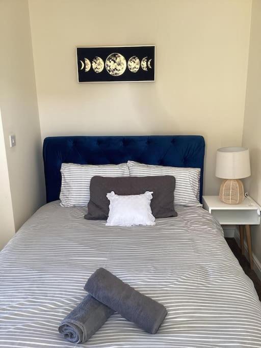 Lovelyhome4 Family & Contractors Leeds Holiday home
